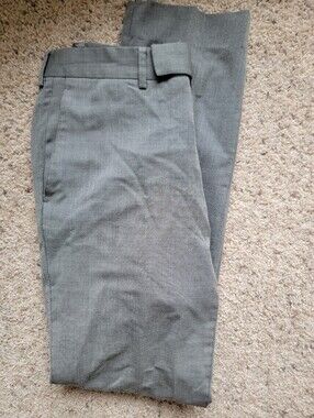 Italia Collezioni Men's 100% Wool Classic Gray Dress Pants Size 31.5 Waist
